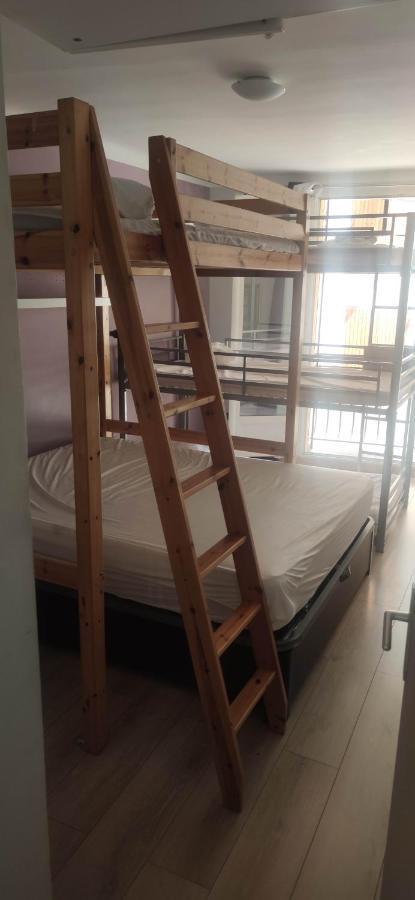 logement entier a 15 mn d'Avignon, 10mn d'Orange Roquemaure  Buitenkant foto