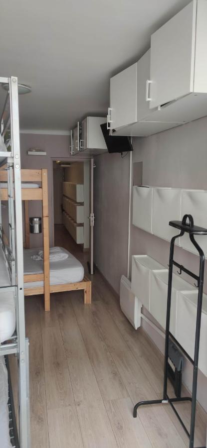 logement entier a 15 mn d'Avignon, 10mn d'Orange Roquemaure  Buitenkant foto